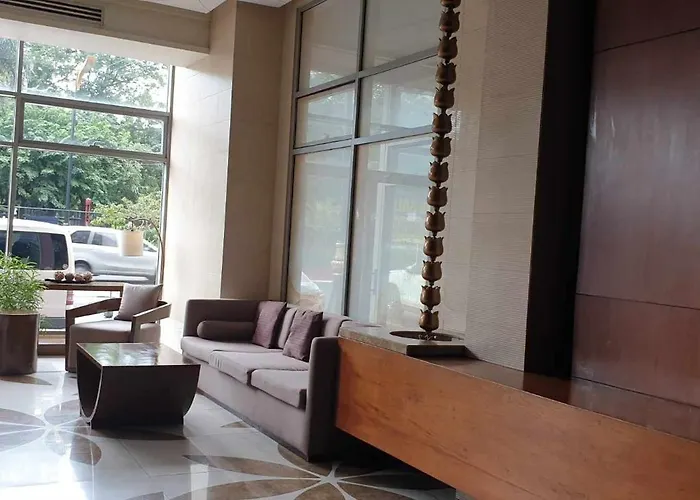 Eton Baypark By Triple View Condotel Apartment *