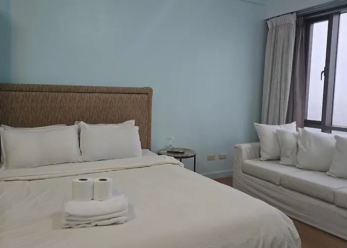 Eton Baypark By Triple View Condotel Apartment
